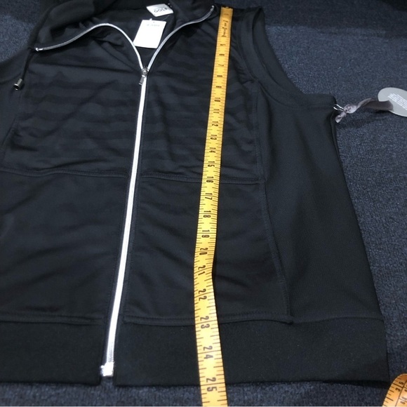 NWT Zenergy By Chico’s Black Mesh Sleeveless Zip-Up Vest Size Medium - Picture 10 of 10